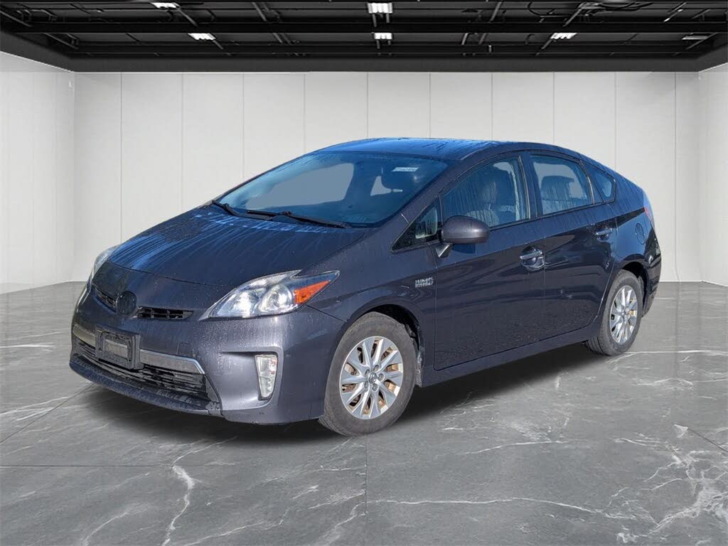 2013 Toyota Prius Plug-In Hybrid Base