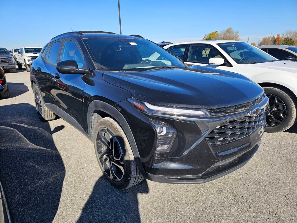 2024 Chevrolet Trax RS with 2RS FWD