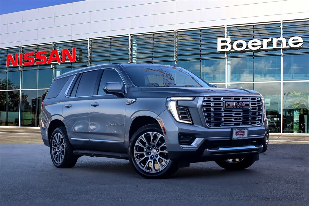 2025 GMC Yukon Denali 4WD