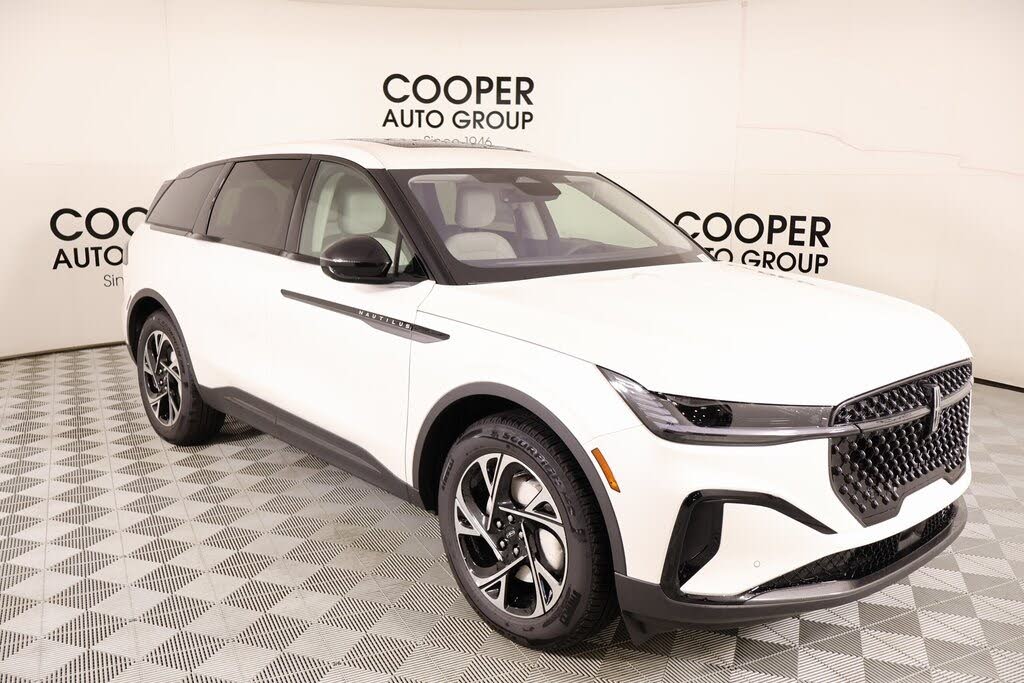 2026 Lincoln Nautilus Premiere AWD