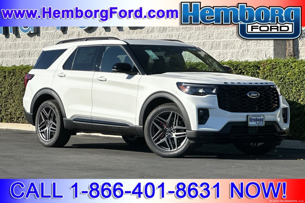 2025 Ford Explorer ST RWD