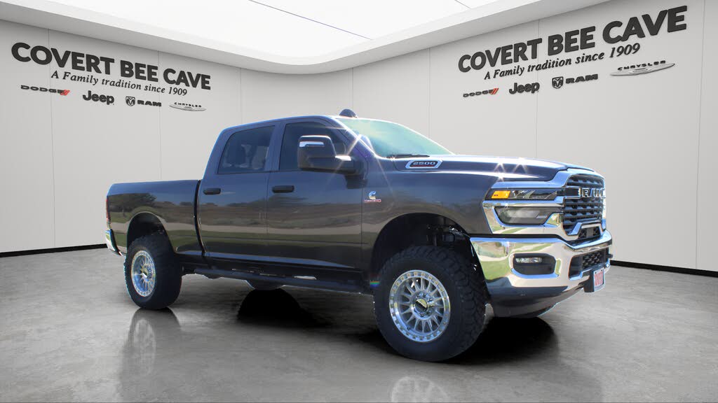 2026 RAM 2500 Tradesman Crew Cab 4WD