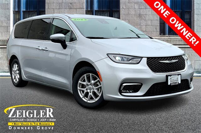 2023 Chrysler Pacifica Touring L FWD