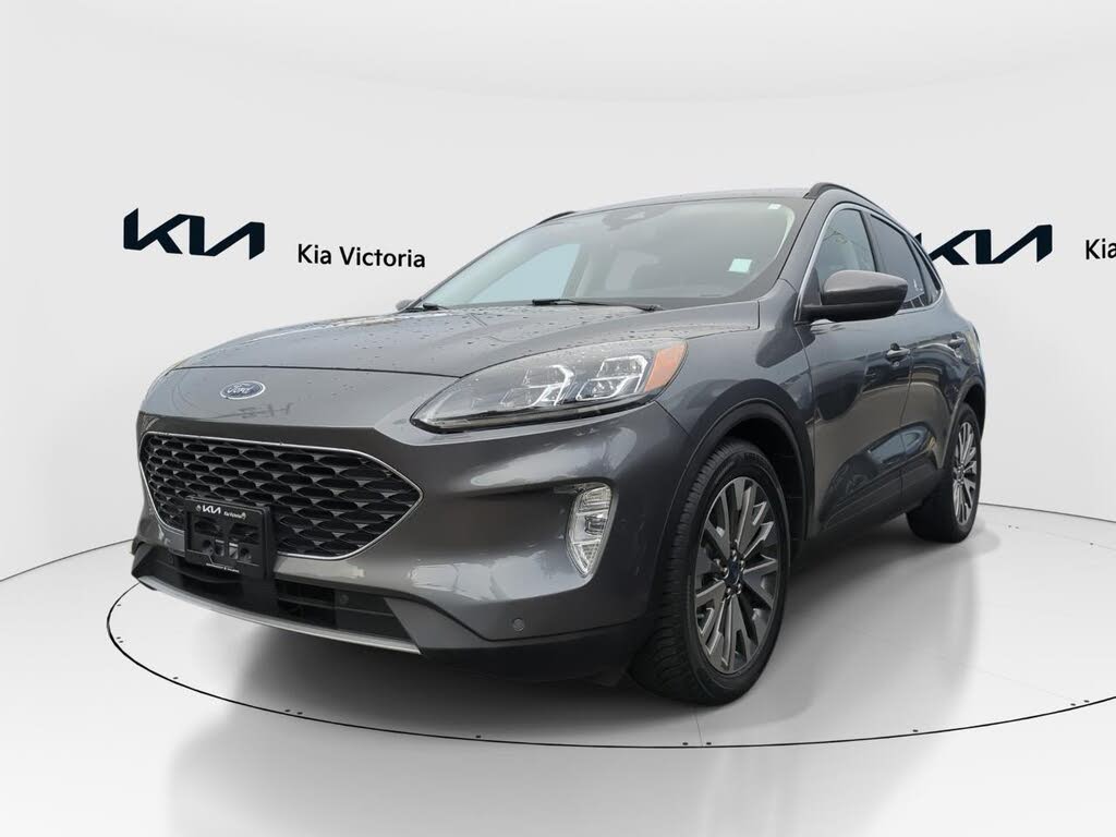 2022 Ford Escape Hybrid Titanium FWD