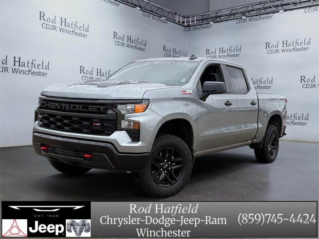 2024 Chevrolet Silverado 1500 Custom Trail Boss Crew Cab 4WD