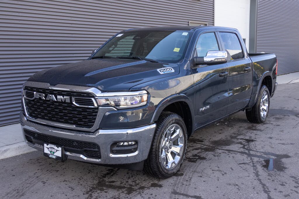 2025 RAM 1500 Big Horn Crew Cab 4WD