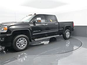 GMC Sierra 2500HD Denali Crew Cab 4WD