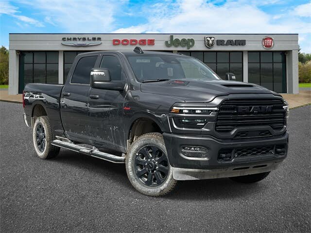2025 RAM 2500 Laramie Crew Cab 4WD