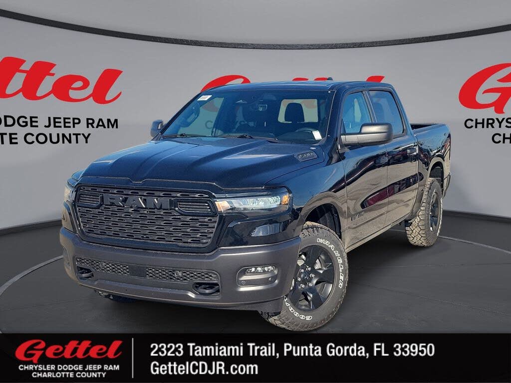 2026 RAM 1500 Express Crew Cab 4WD