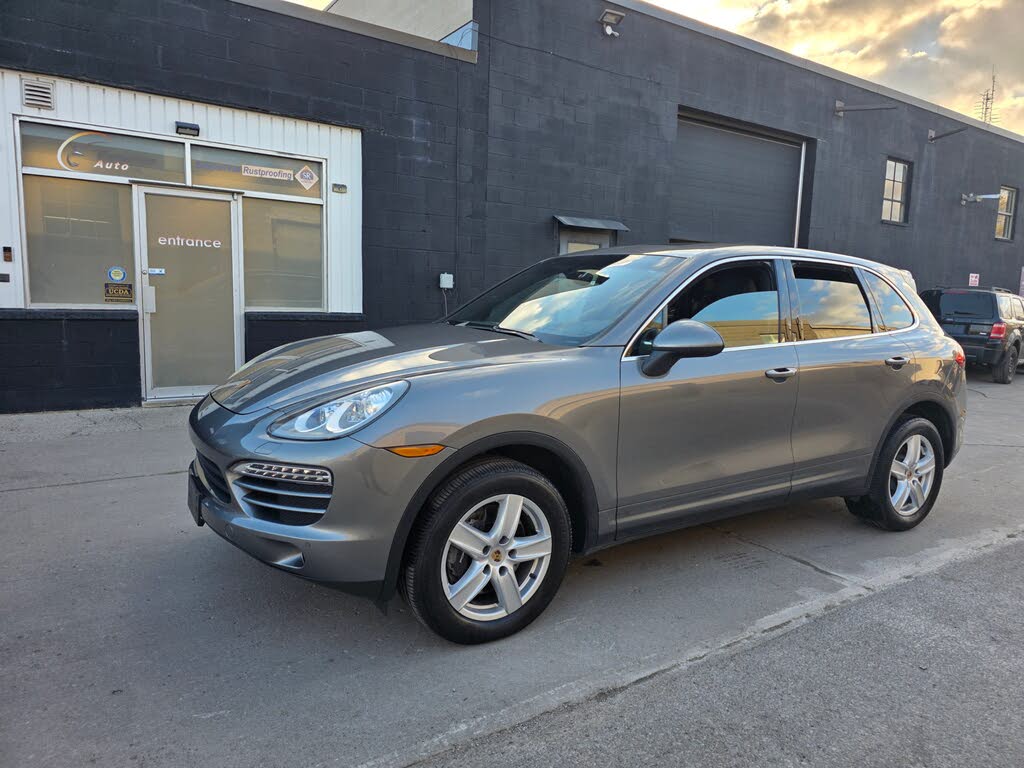 Porsche Cayenne AWD 2013