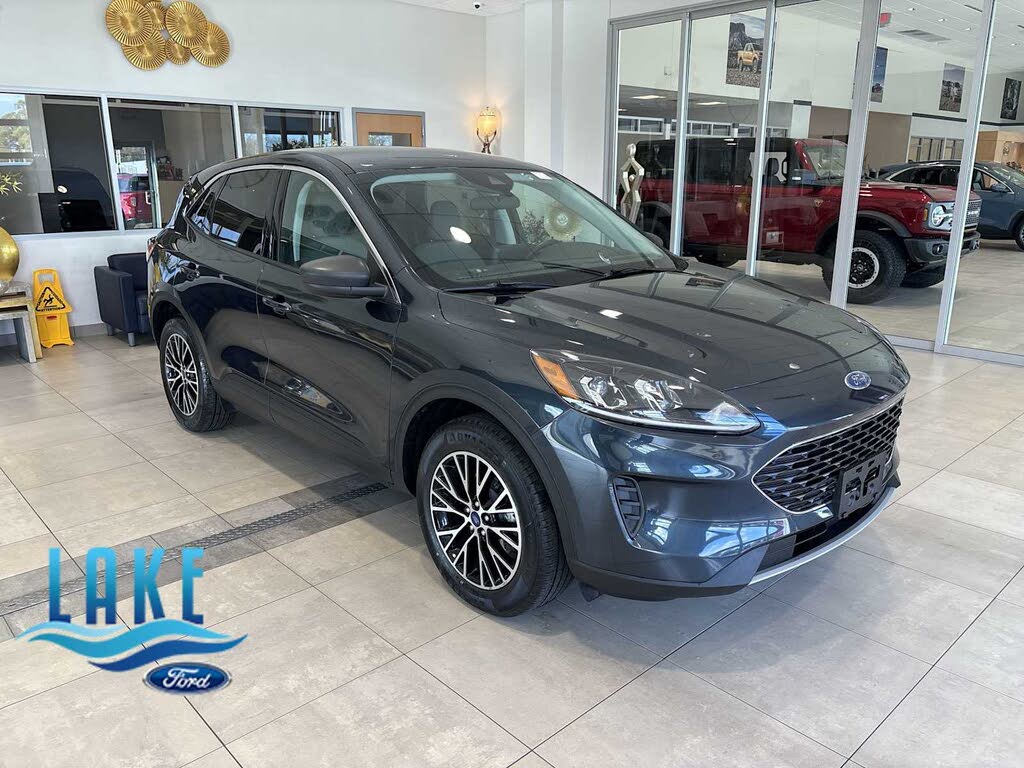 2022 Ford Escape Hybrid Plug-in SE FWD