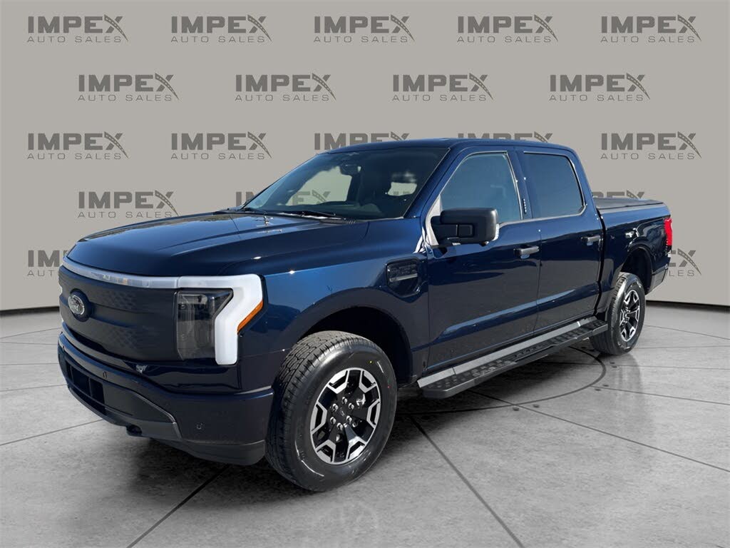 2023 Ford F-150 Lightning XLT SuperCrew AWD