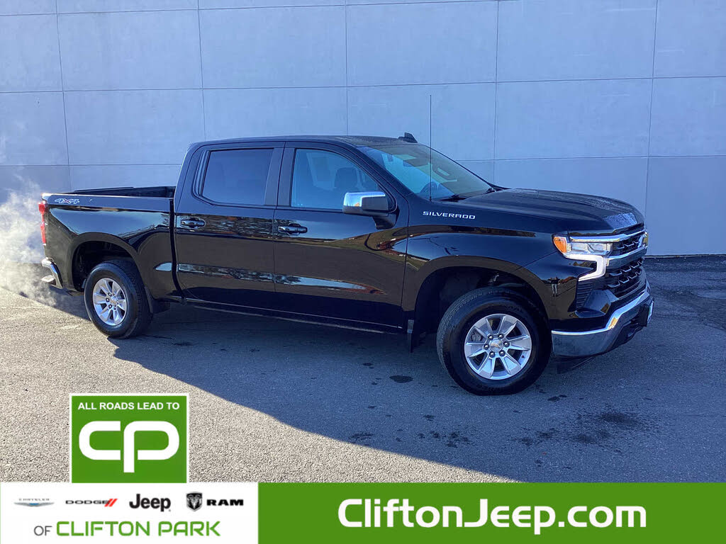 2025 Chevrolet Silverado 1500 LT Crew Cab 4WD