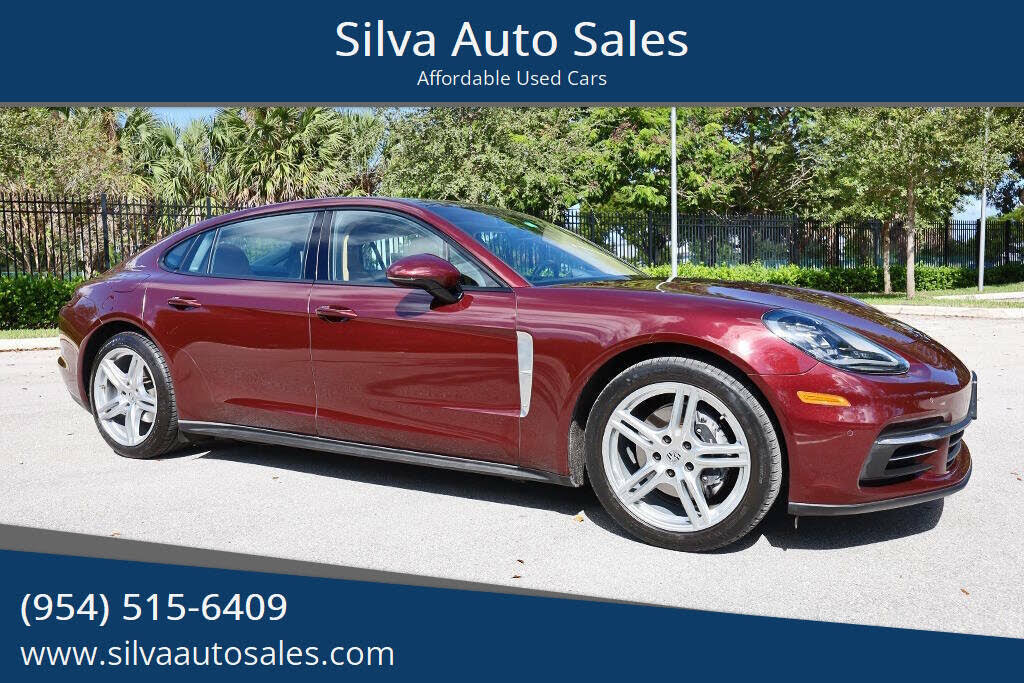 2018 Porsche Panamera 4 Executive AWD