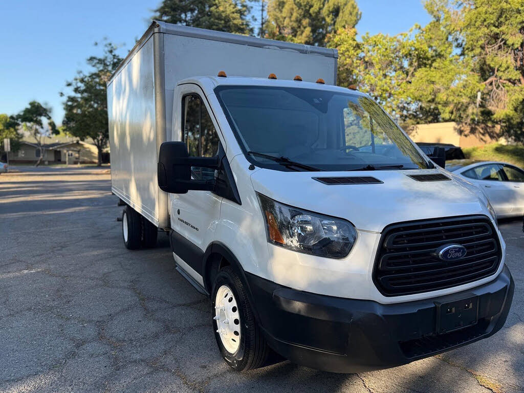 2019 Ford Transit Chassis 350 HD 9950 GVWR 138 DRW RWD