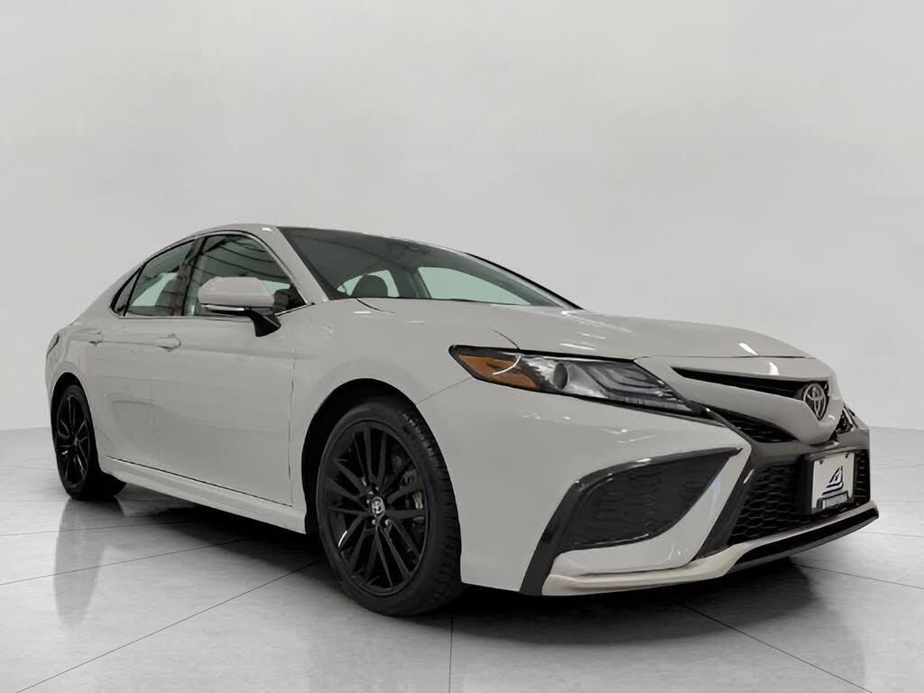 2023 Toyota Camry XSE FWD