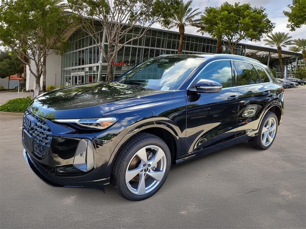 2025 Audi Q5 quattro Premium Plus 40 TFSI