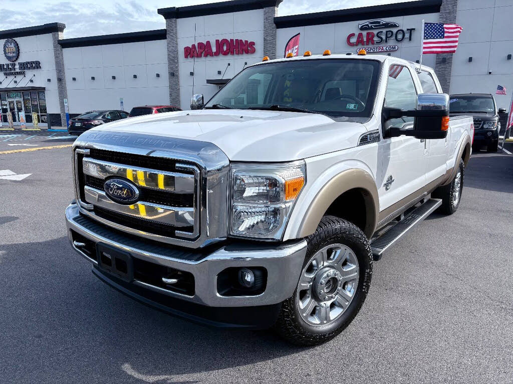 2013 Ford F-250 Super Duty Lariat Crew Cab 4WD