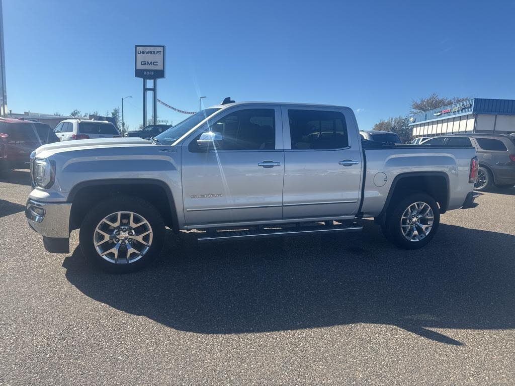 2017 GMC Sierra 1500 SLT Crew Cab 4WD