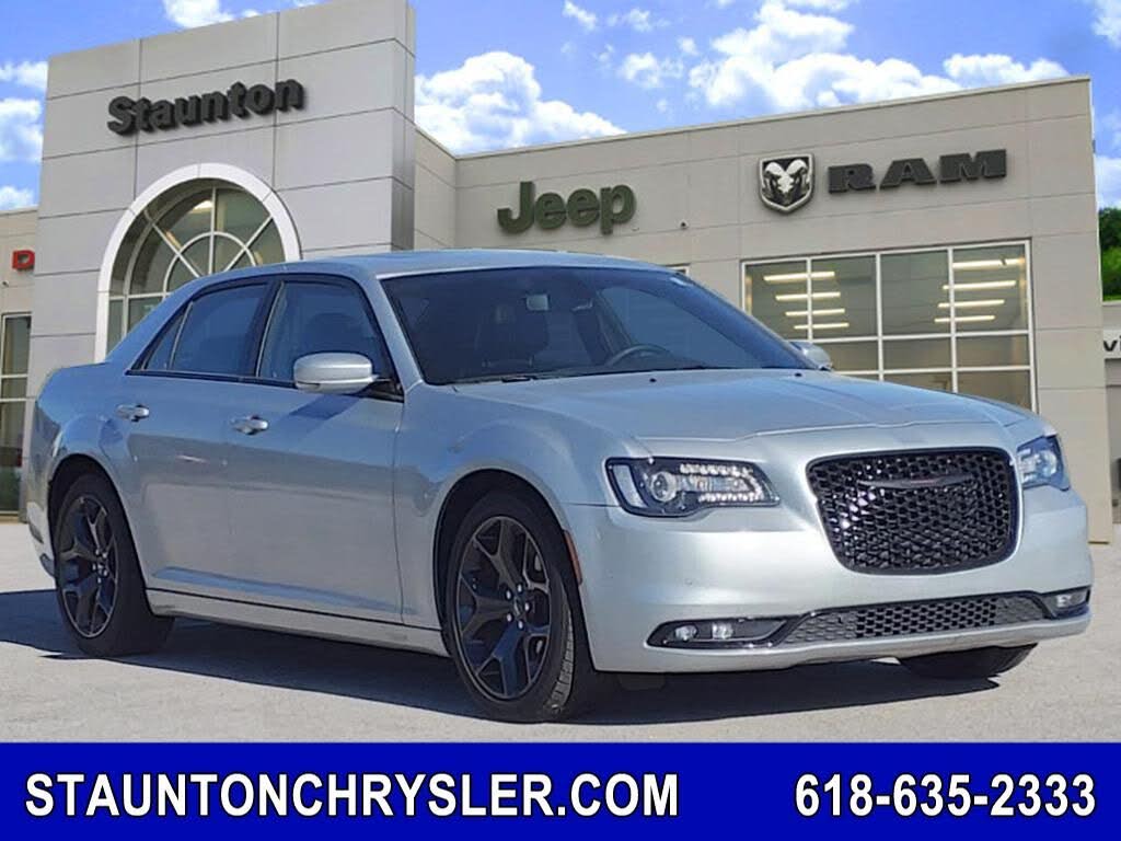 2023 Chrysler 300 S V6 RWD