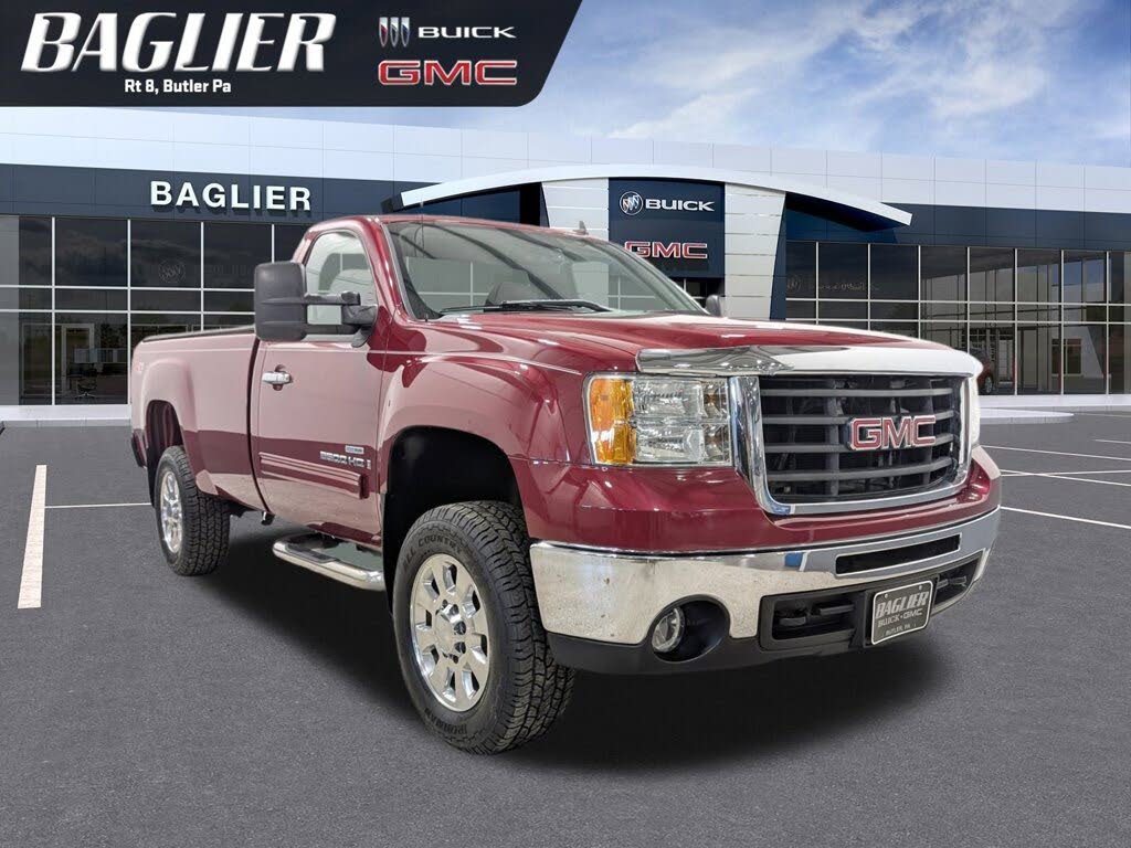 2007 GMC Sierra 2500HD 2 Dr SLE1 Standard Cab 4WD