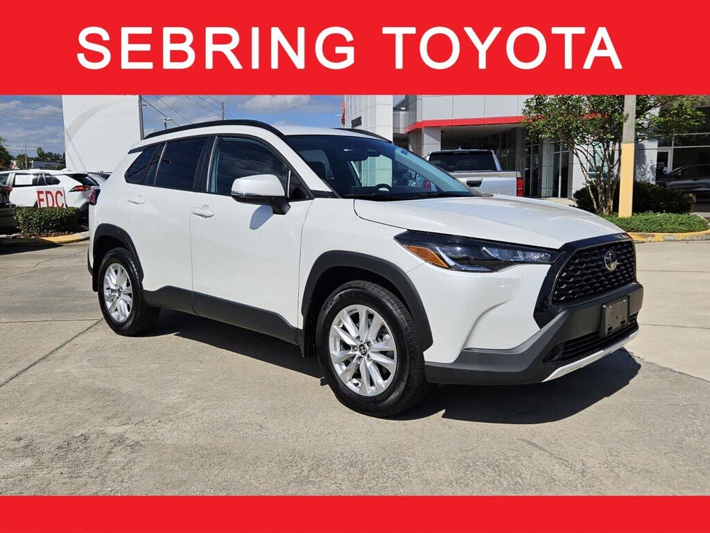 2024 Toyota Corolla Cross LE FWD