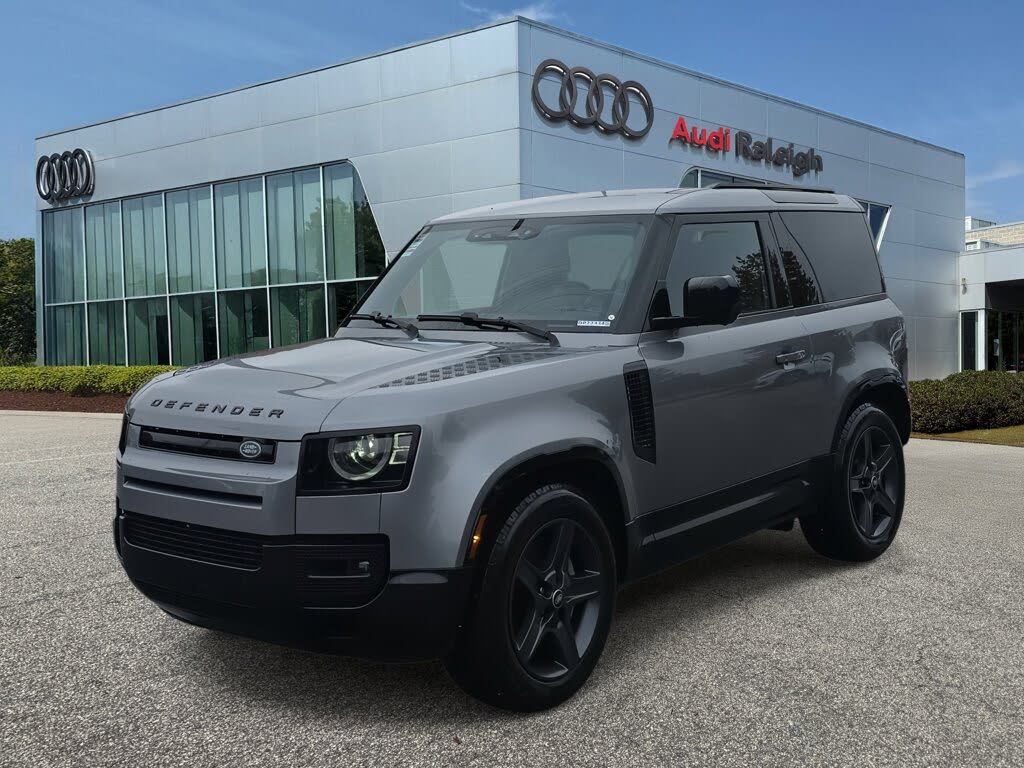 2024 Land Rover Defender 90 P400 X-Dynamic SE AWD