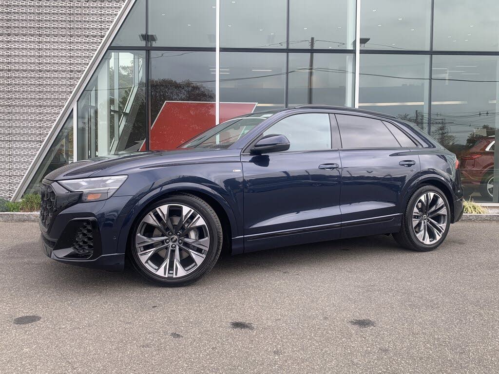 2026 Audi Q8 quattro Premium Plus 55 TFSI