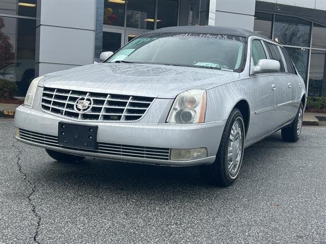 2011 Cadillac DTS Pro Coachbuilder Limo FWD