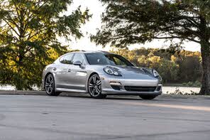 Porsche Panamera 4S