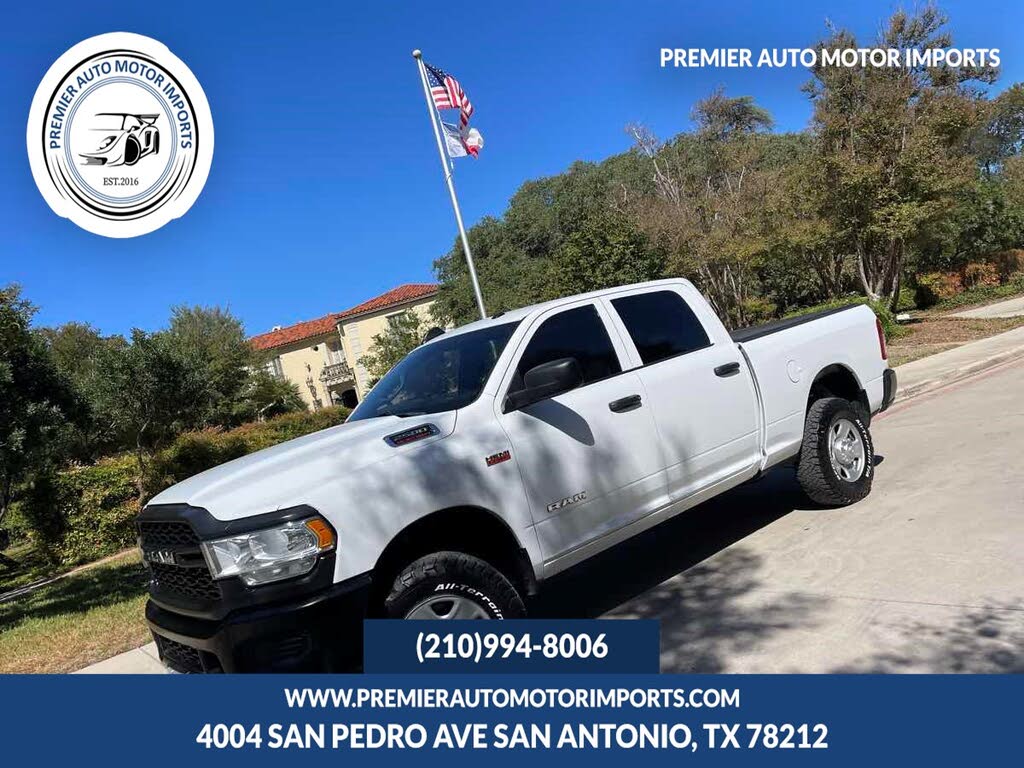 2022 RAM 2500 Tradesman Crew Cab 4WD