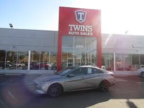 Hyundai Elantra SEL FWD