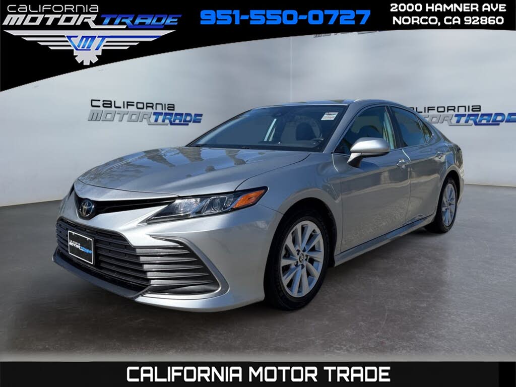 2023 Toyota Camry LE FWD
