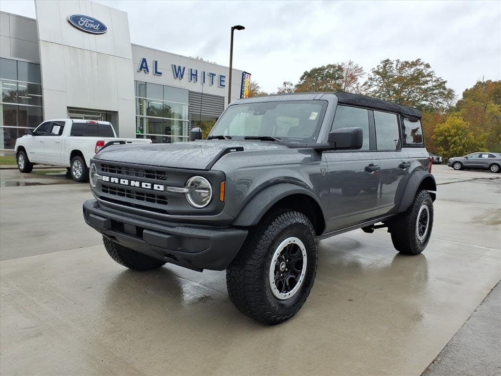 2025 Ford Bronco 4-Door 4WD