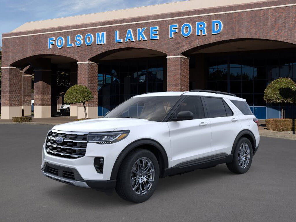 2026 Ford Explorer Active AWD