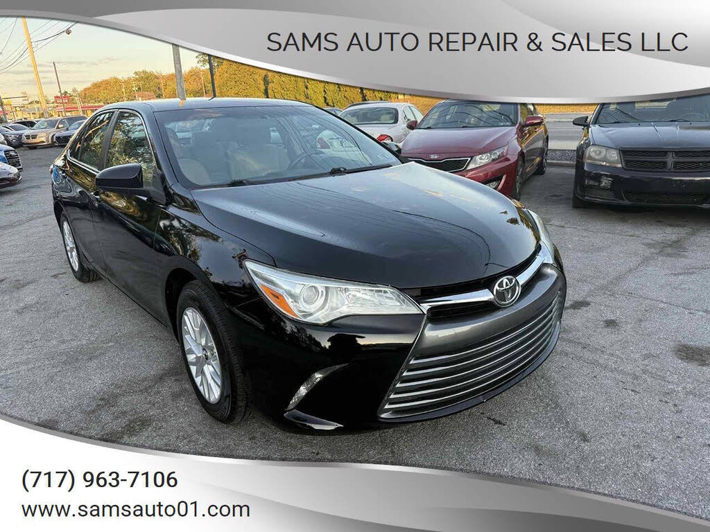 2017 Toyota Camry LE