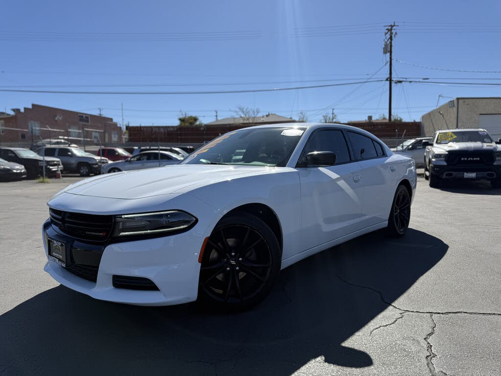 2018 Dodge Charger SXT RWD