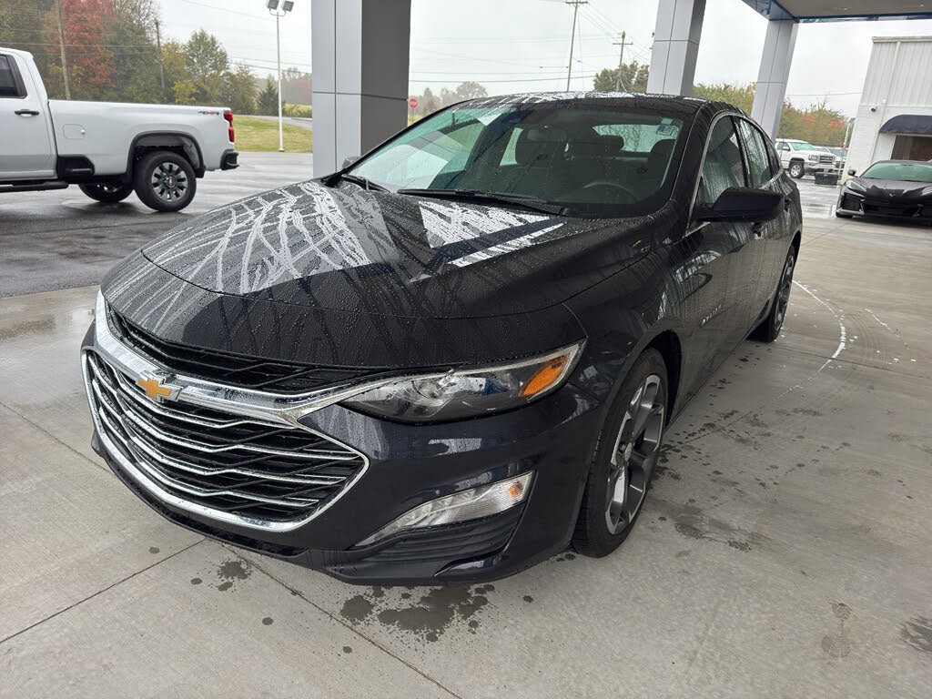2023 Chevrolet Malibu LT with 1LT FWD