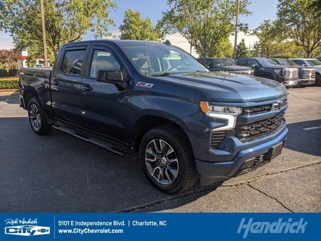 2022 Chevrolet Silverado 1500 RST Crew Cab 4WD