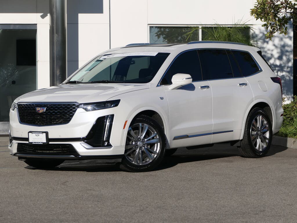 2023 Cadillac XT6 Premium Luxury FWD