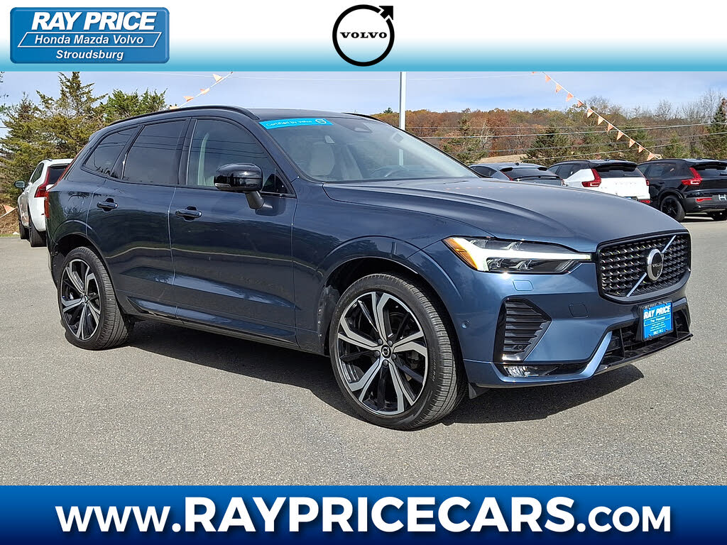 2024 Volvo XC60 B5 Ultimate Dark Theme AWD