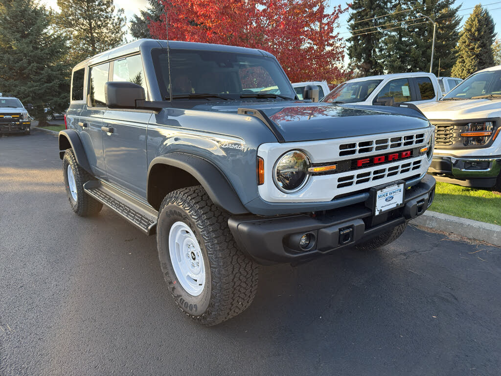 2025 Ford Bronco Heritage Edition 4-Door 4WD