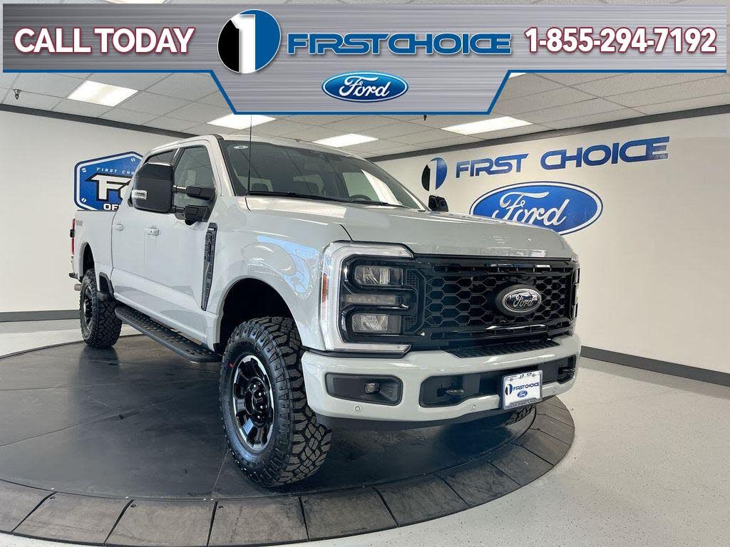 2026 Ford F-250 Super Duty Lariat Crew Cab 4WD