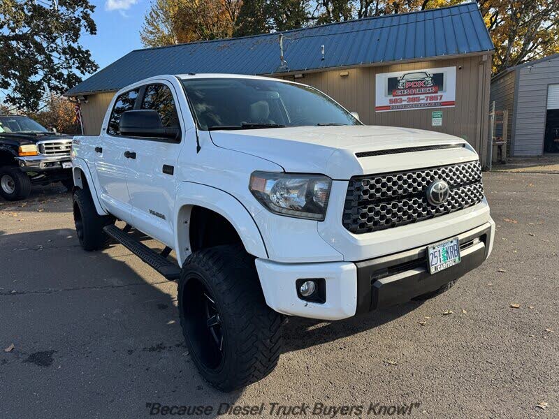 2018 Toyota Tundra SR5 CrewMax 5.7L 4WD