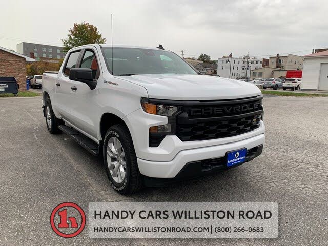 2022 Chevrolet Silverado 1500 Custom Crew Cab 4WD