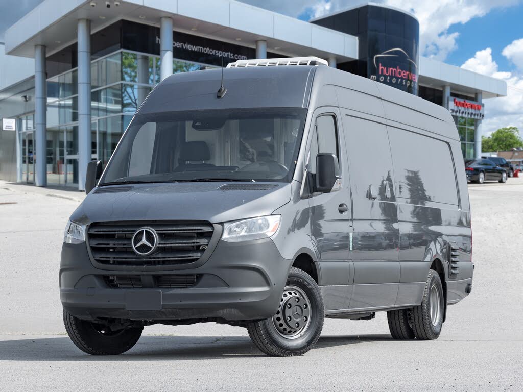2022 Mercedes-Benz Sprinter 4500 170 V6 High Roof Crew Van RWD