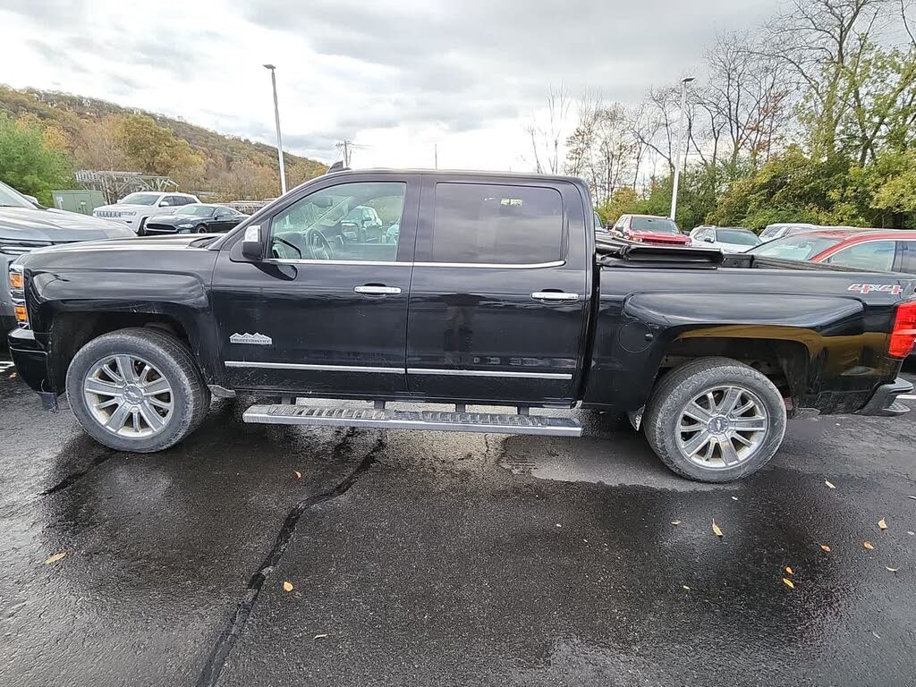 2015 Chevrolet Silverado 1500 High Country Crew Cab 4WD
