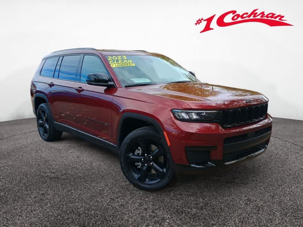 2023 Jeep Grand Cherokee L Altitude 4WD