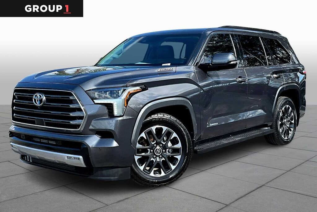 2023 Toyota Sequoia Platinum 4WD