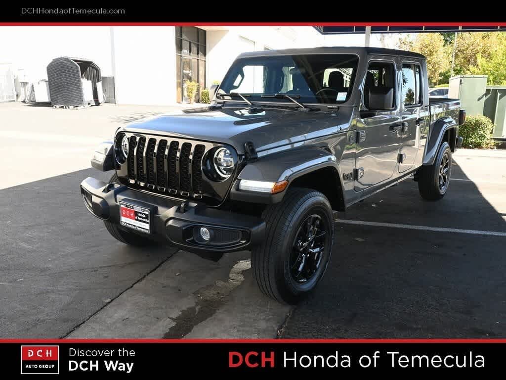 2022 Jeep Gladiator Altitude Crew Cab 4WD